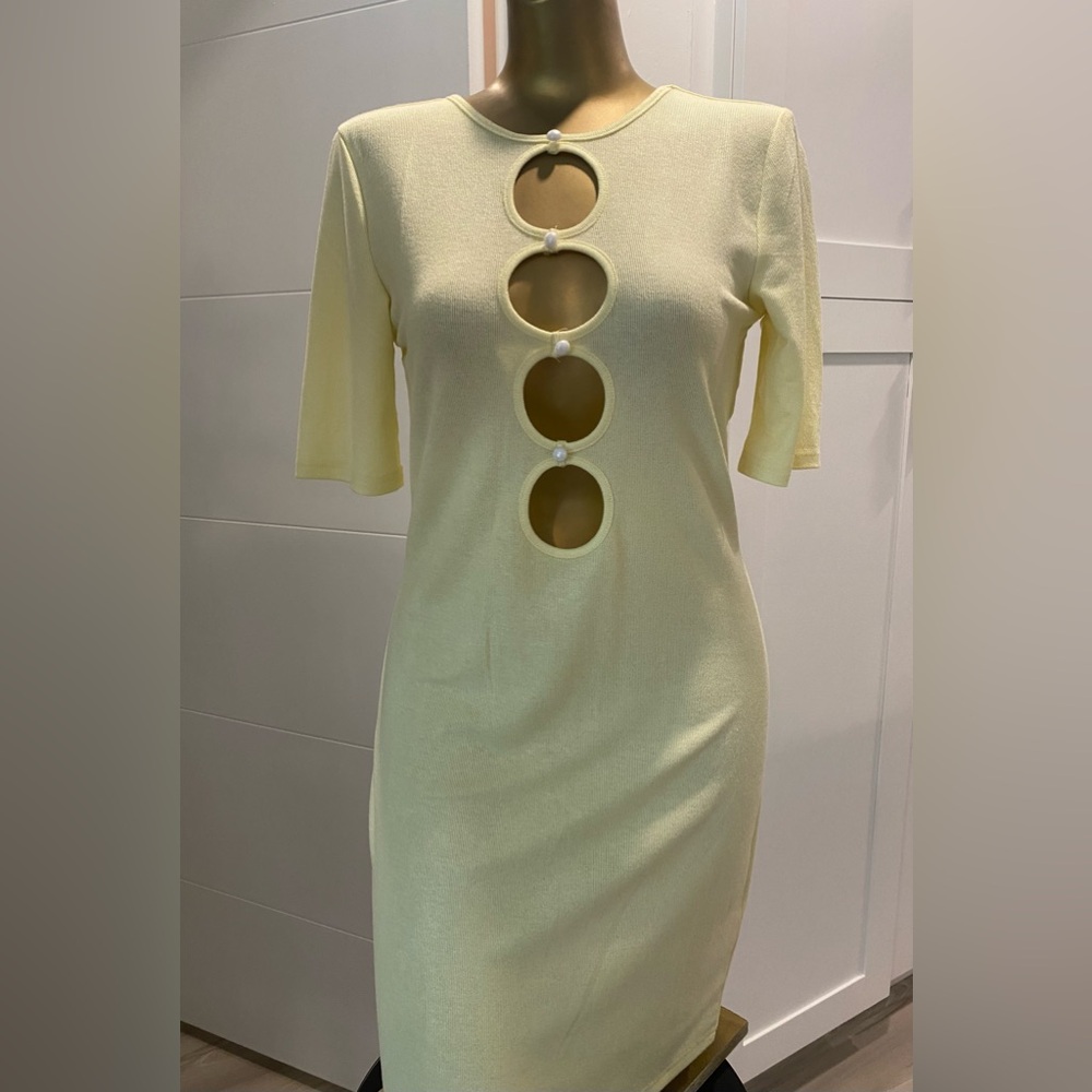Lioness knit hysteria light yellow cutout midi dress women’s Large